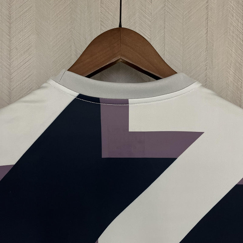 Camisa Treino Real Madrid | 23/24 Torcedor Adidas - Branca e Preta