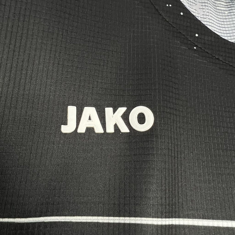 Camisa III Stuttgart | 24/25 Torcedor Jako - Preta e Branca