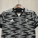 Camisa III Clube Atlético Mineiro | 24/25 Torcedor Adidas - Preta e Branca - Feminina