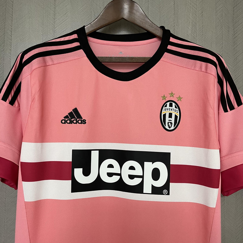 Camisa II Juventus Retrô | 15/16 Adidas - Rosa