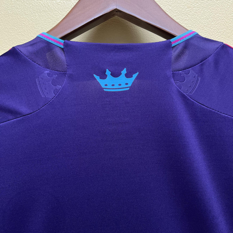 Camisa II Charlotte FC | 23/24 Torcedor Adidas - Azul e Rosa