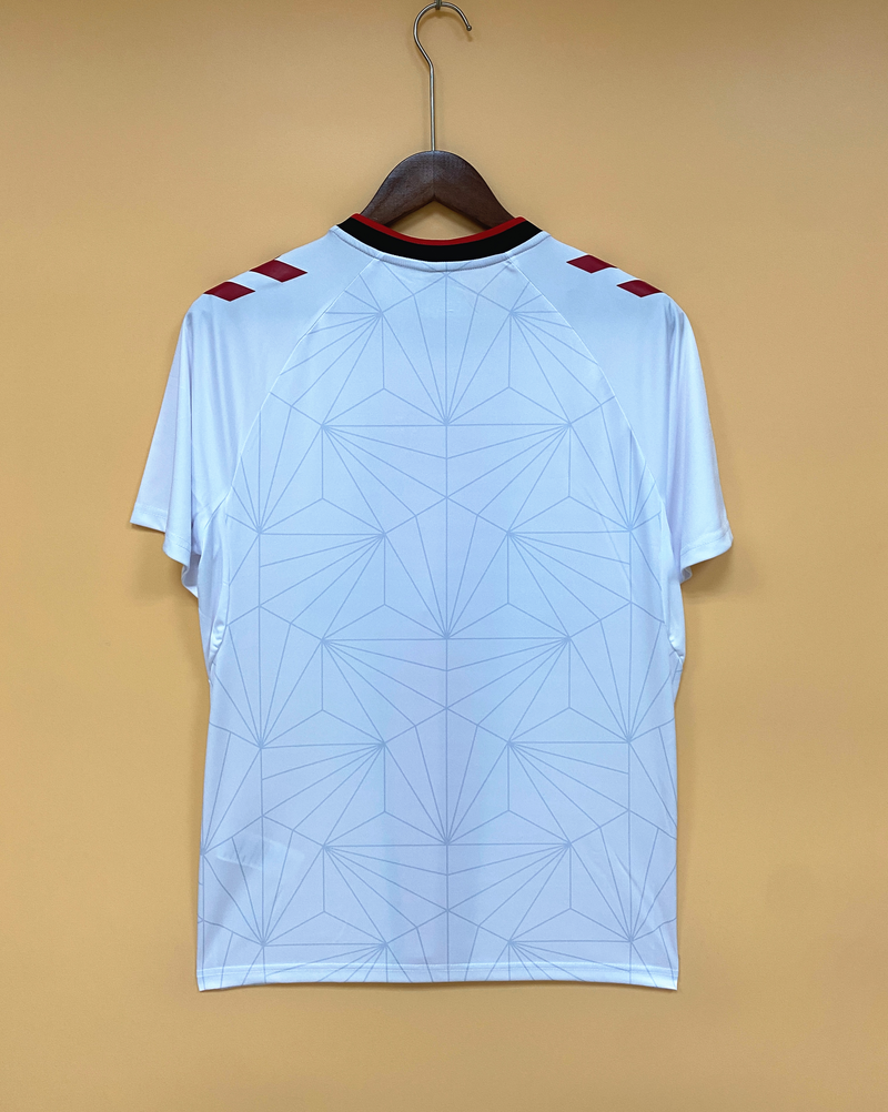 Camisa I Southampton | 22/23 Torcedor Hummel - Branca e Vermelha
