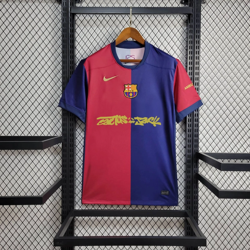 Camisa I Barcelona | 24/25 Torcedor Nike - Azul e Vermelha (Travis Scott)