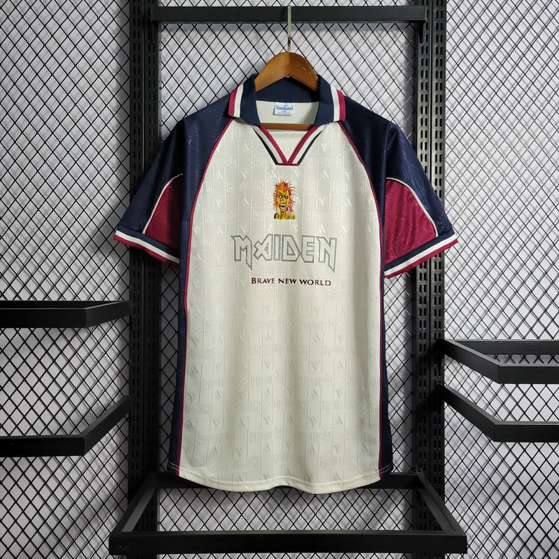Camisa Iron Maiden x West Ham Retrô | 1999 Vandanel - Branca Azul e Vermelha
