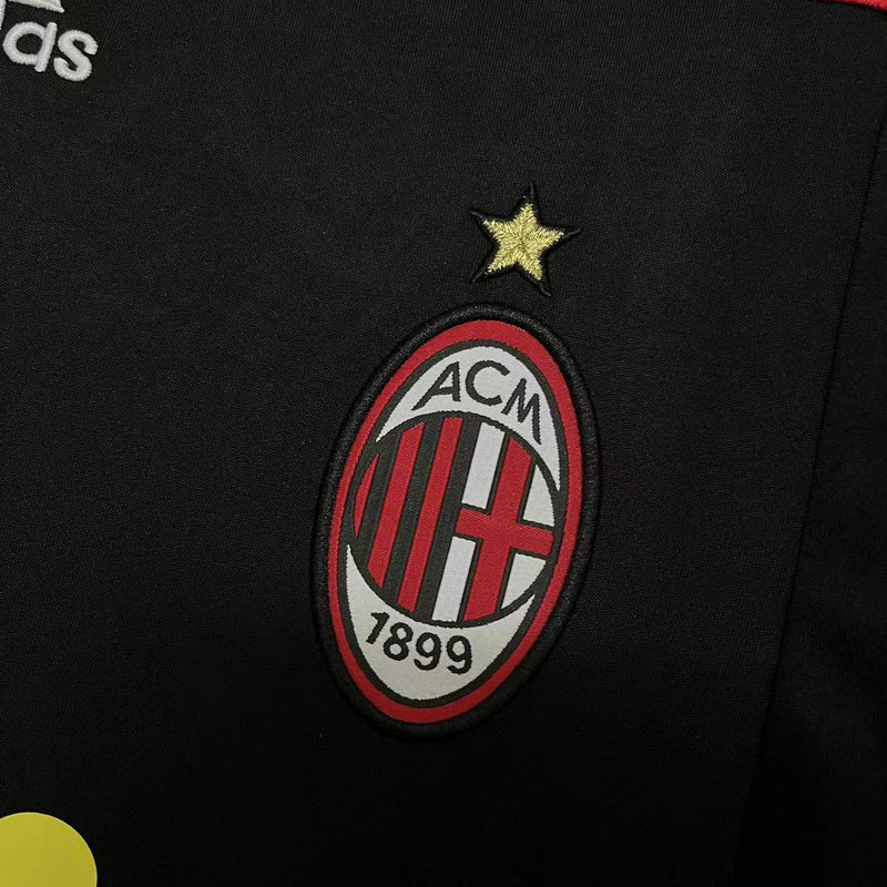 Camisa III Milan Retrô | 07/08 Adidas - Preta e Vermelha