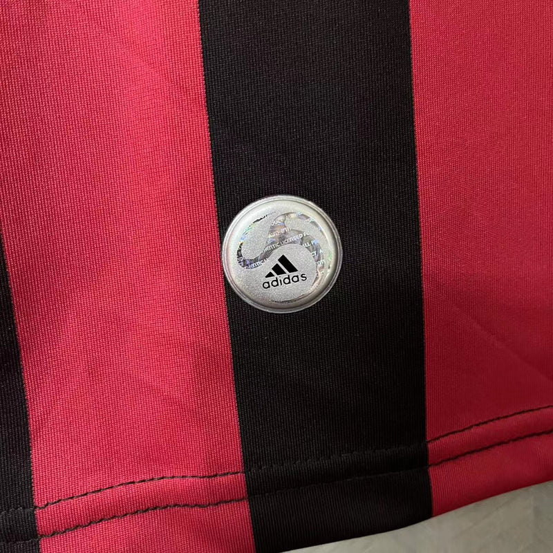 Camisa I Milan Retrô | 09/10 Torcedor Adidas - Vermelha e Preta - Manga Longa