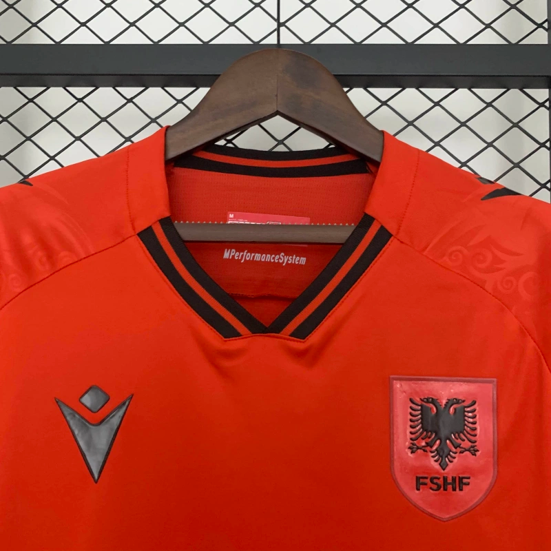 Camisa I Albânia | 25/26 Torcedor Macron - Vermelha