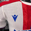 Camisa II Crystal Palace | 25/26 Modelo Jogador Macron - Branca Azul e Vermelha