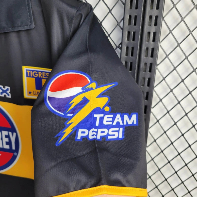 Camisa III Tigres Retrô | 03/04 Atletica - Preta e Amarela