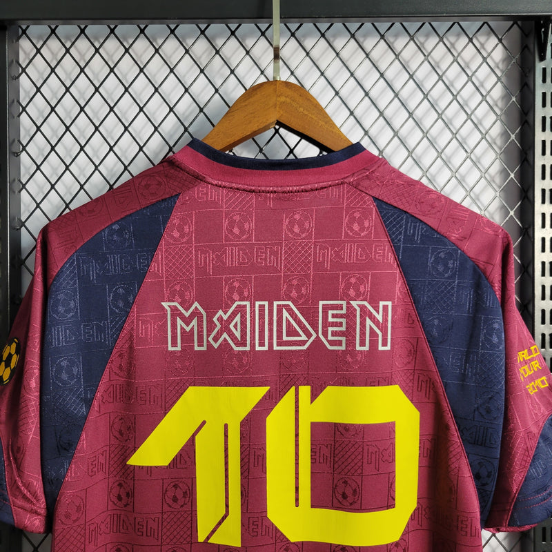 Camisa Iron Maiden x West Ham Retrô | 2010 - Vermelha e Azul