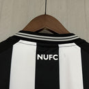Camisa I Newcastle | 23/24 Torcedor Castore - Preta e Branca