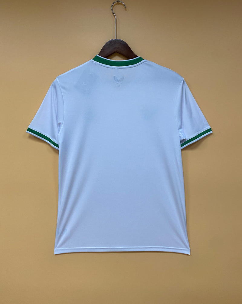 Camisa III Newcastle | 22/23 Torcedor Castore - Branca