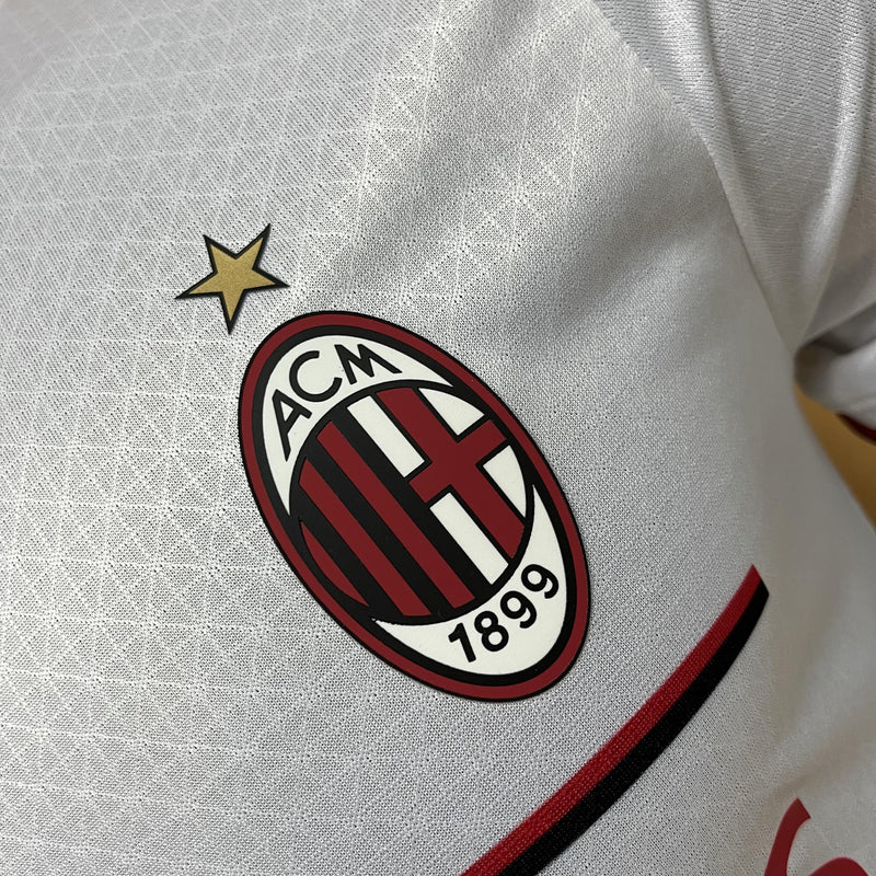 Camisa II Milan | 22/23 Modelo Jogador Puma - Branca e Vermelha