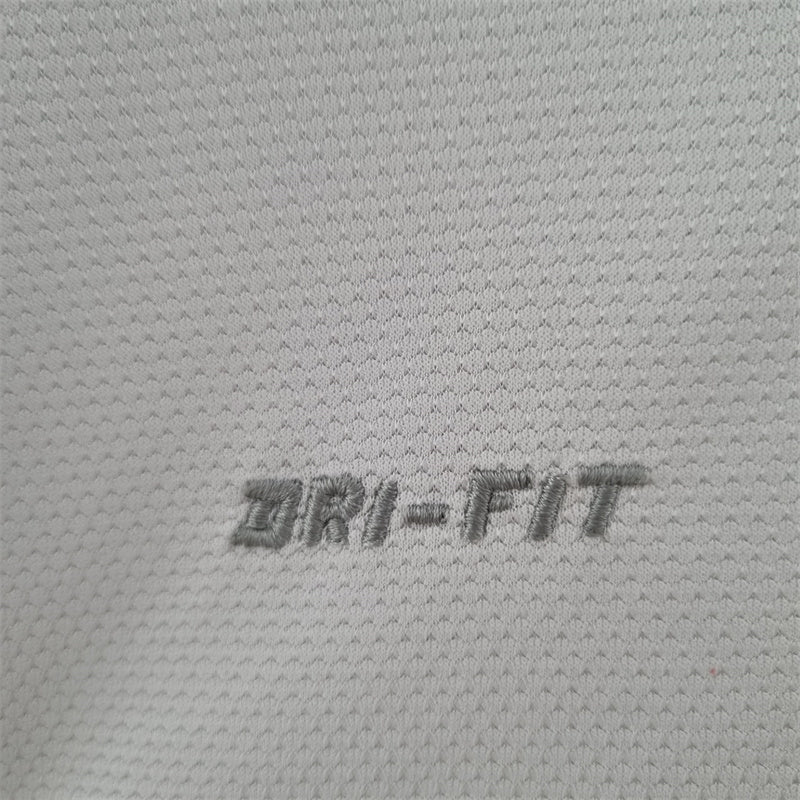 Camisa II Portugal Retrô | 2012 Torcedor Nike - Branca - Manga Longa