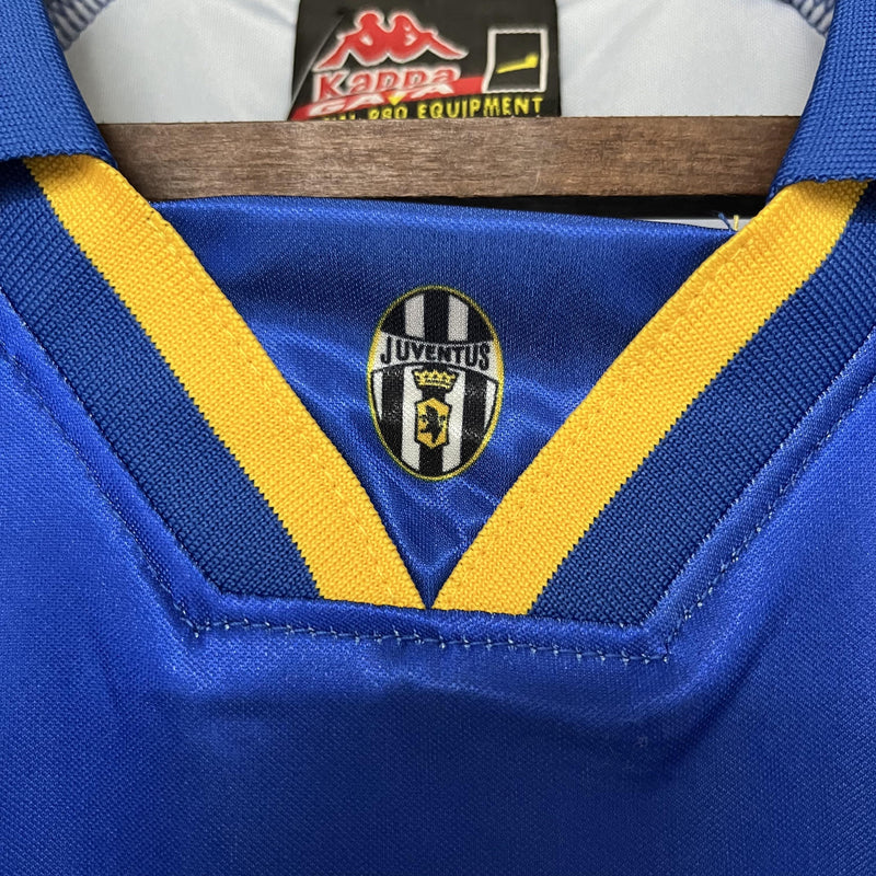 Camisa II Juventus | 95/96 Torcedor Kappa - Azul