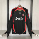 Camisa III Milan Retrô | 06/07 Adidas - Preta e Vermelha - Manga Longa