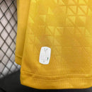 Camisa III Crystal Palace | 25/26 Modelo Jogador Macron - Dourada