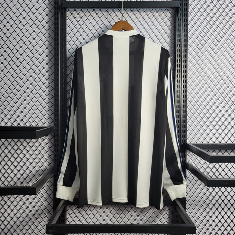 Camisa I Newcastle Retrô | 95/97 Adidas - Preta e Branca - Manga Longa