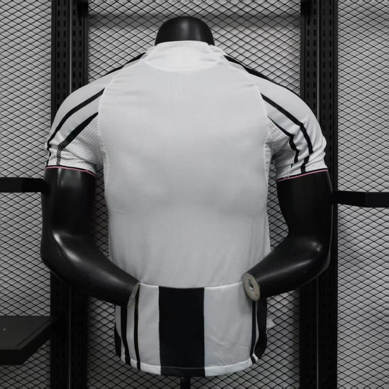 Camisa I Juventus | 25/26 Modelo Jogador Adidas - Preta Branca e Rosa