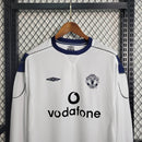 Camisa III Manchester United Retrô | 99/00 Umbro - Branca e Azul - Manga Longa