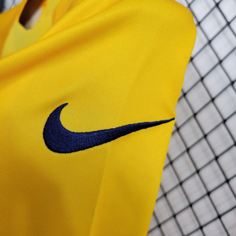 Camisa IV Barcelona | 23/24 Torcedor Nike - Amarela e Vermelha - Manga Longa