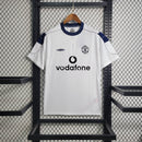 Camisa III Manchester United Retrô | 99/00 Umbro - Branca e Azul