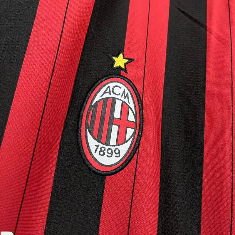 Camisa I Milan Retrô | 13/14 Torcedor Adidas - Vermelha e Preta - Manga Longa