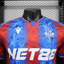 Camisa I Crystal Palace| 24/25 Modelo Jogador Macron - Azul e Vermelha