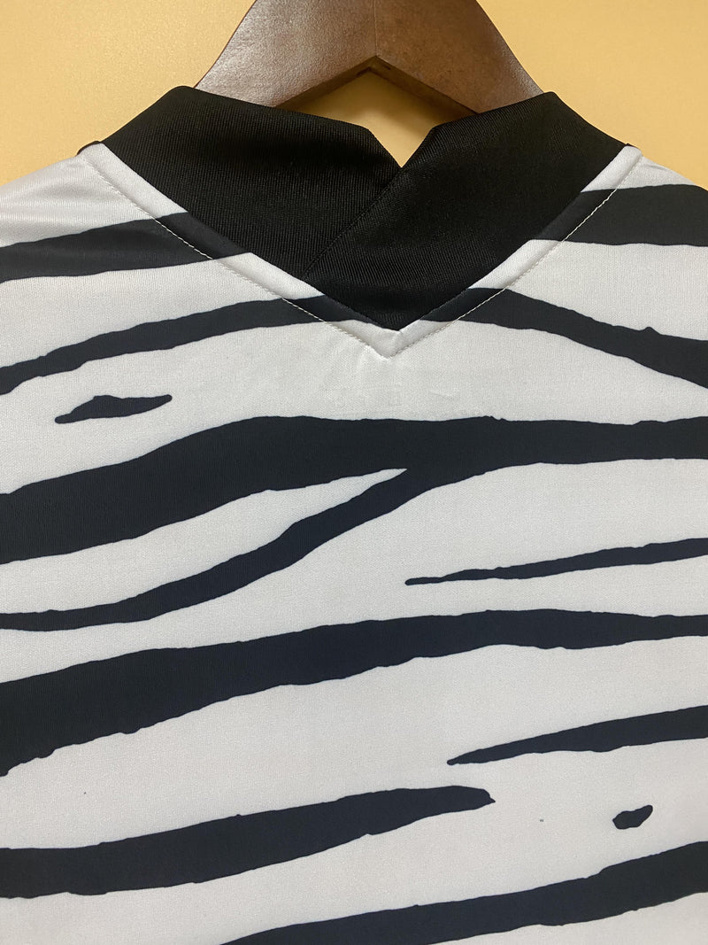 Camisa II Coréia do Sul | 20/21 Torcedor Nike - Preta e Branca
