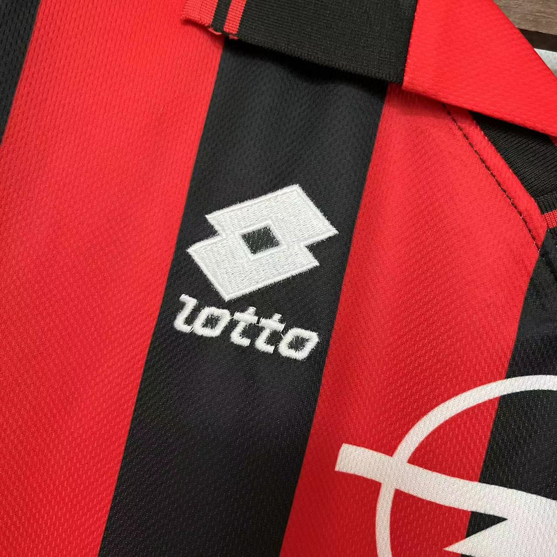 Camisa I Milan Retrô | 96/97 Lotto - Vermelha e Preta
