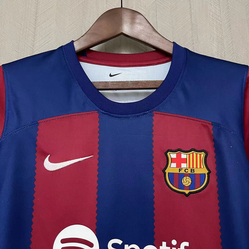Camisa I Barcelona | 23/24 Torcedor Nike - Vermelha e Azul - Feminina