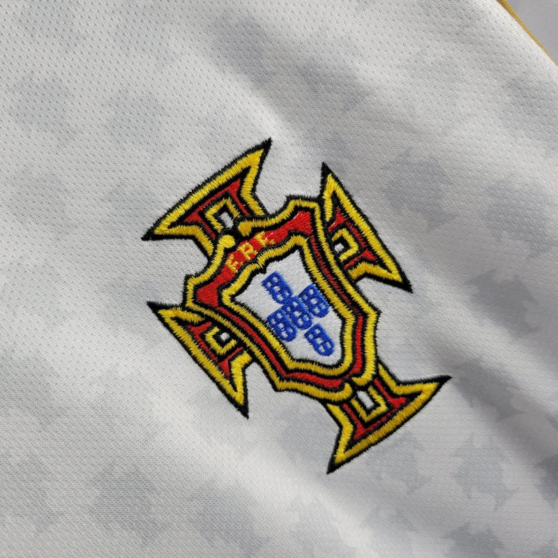 Camisa II Portugal Retrô | 2004 Nike - Branca