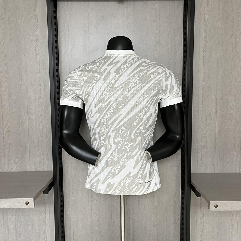 Camisa de Goleiro Brasil | 2024 Modelo Jogador Nike - Branca e Cinza