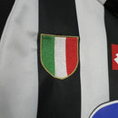 Camisa I Juventus Retrô | 02/03 Lotto - Branca e Preta