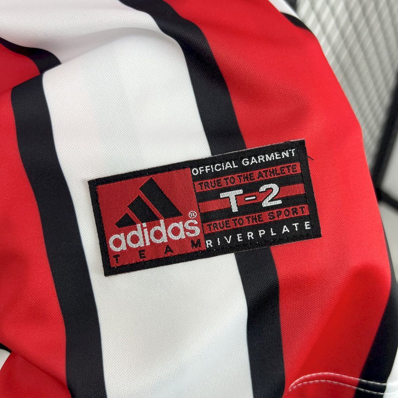 Camisa III River Plate Retrô | 99/90 Adidas - Vermelha Preta e Branca