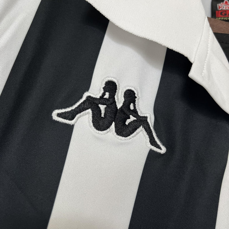Camisa I Juventus Retrô | 99/00 Torcedor Kappa - Branca e Preta