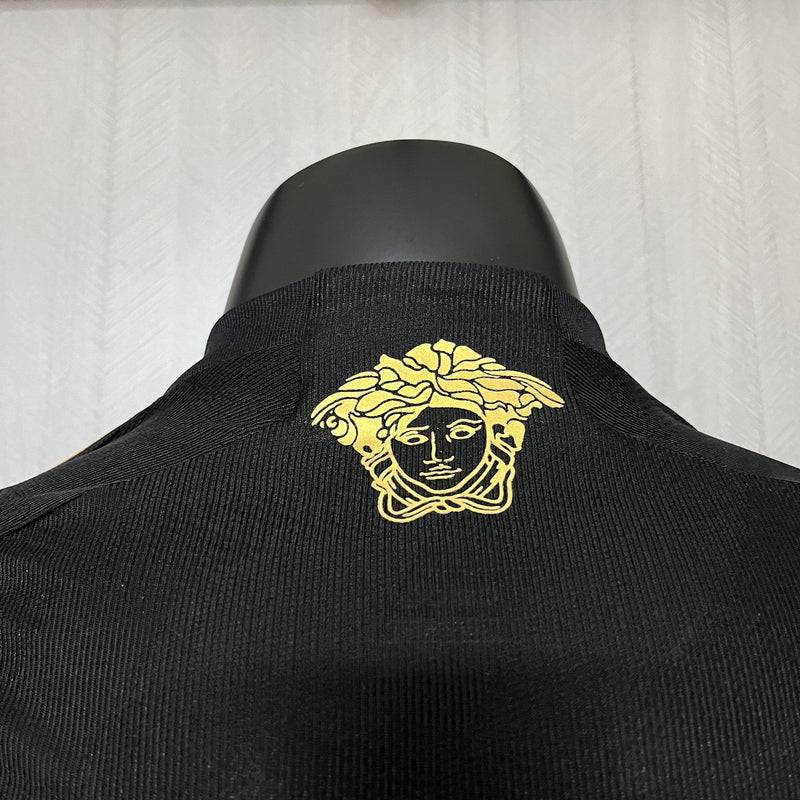 Camisa Arsenal x Versace | 24/25 Modelo Jogador Adidas - Preta
