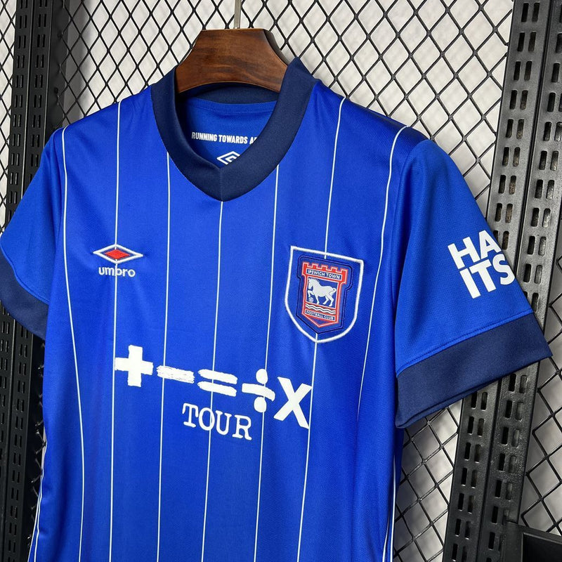 Camisa I Ipswich Town | 24/25 Torcedor Umbro - Azul