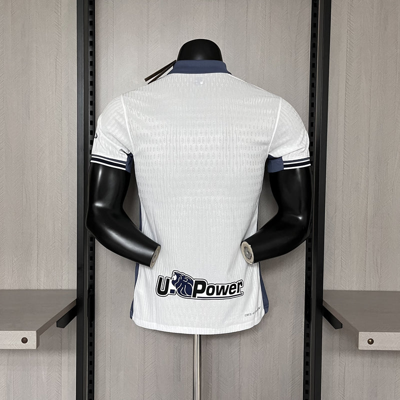 Camisa Valentino Rossi x Inter de Milão | 24/25 Modelo Jogador Nike - Branca Azul e Verde