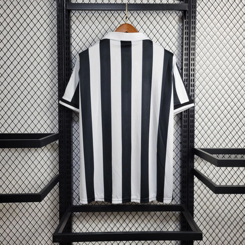 Camisa I Juventus Retrô | 98/99 Kappa - Branca e Preta