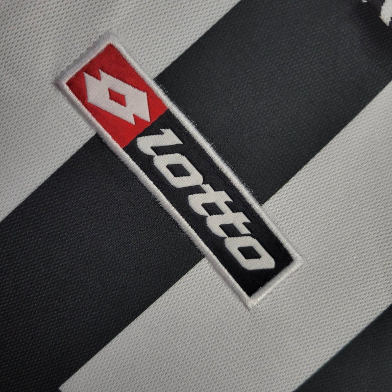 Camisa I Juventus Retrô | 01/02 Lotto - Branca e Preta