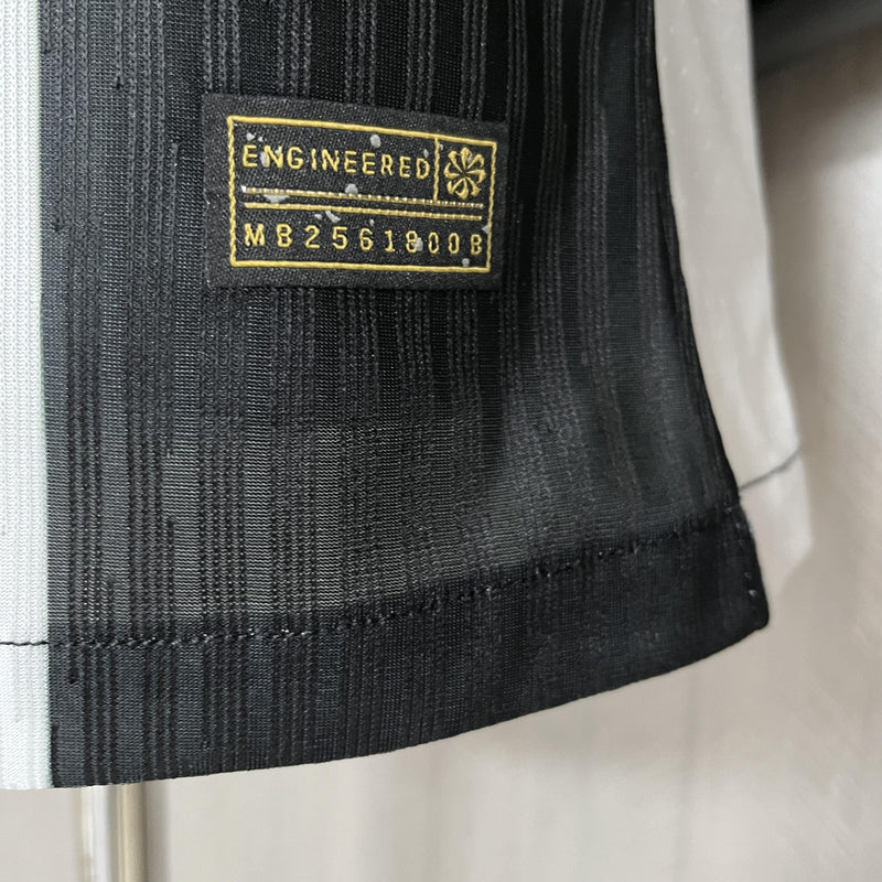 Camisa III Corinthians | 24/25 Modelo Jogador Nike - Preta e Branca