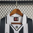 Camisa I Juventus | 95/97 Torcedor Kappa - Preta e Branca