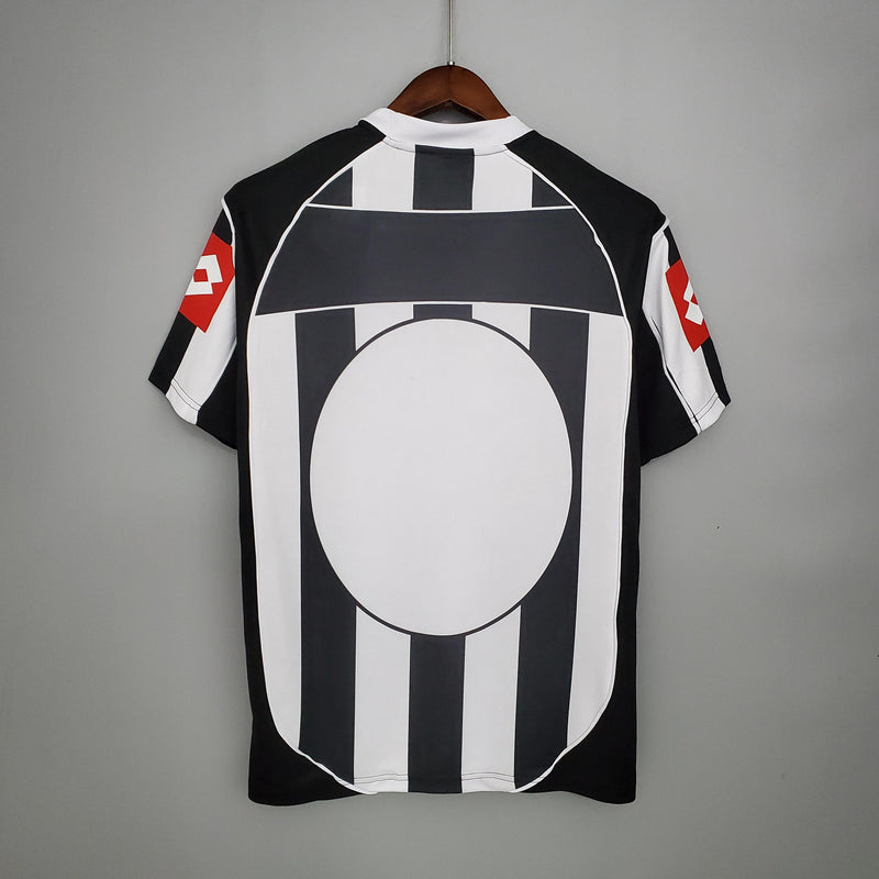Camisa I Juventus Retrô | 02/03 Torcedor Lotto - Branca e Preta