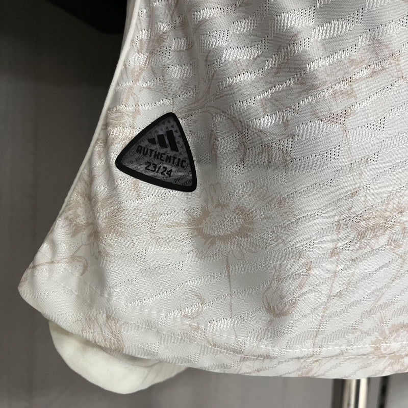 Camisa III Bayern de Munique | 23/24 Modelo Jogador Adidas - Branca