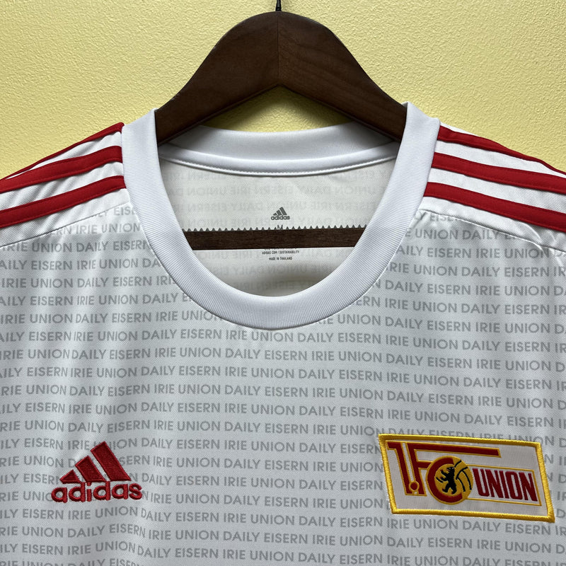 Camisa Edição Especial FC Union Berlin | 23/24 Torcedor Adidas - Branca e Vermelha