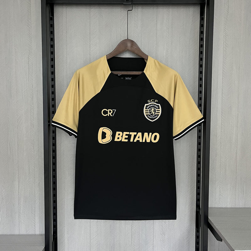 Camisa CR7 X Sporting | 23/24 Torcedor CR7 - Preta e Dourada - Ronaldo