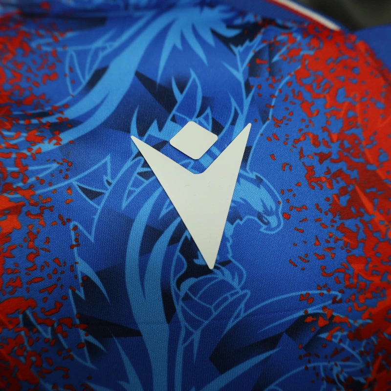 Camisa I Crystal Palace| 24/25 Modelo Jogador Macron - Azul e Vermelha