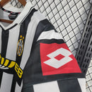 Camisa I Juventus Retrô | 01/02 Lotto - Branca e Preta
