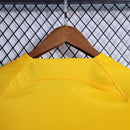 Camisa IV Barcelona | 23/24 Torcedor Nike - Amarela e Vermelha - Manga Longa